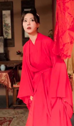 新：王妃她又美又飒（余宗伟-孔玉倩) 第1-20集